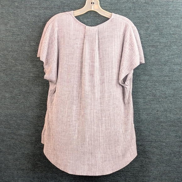 Dana Buchman Blouse Beautifully Elegant! - Picture 5 of 11